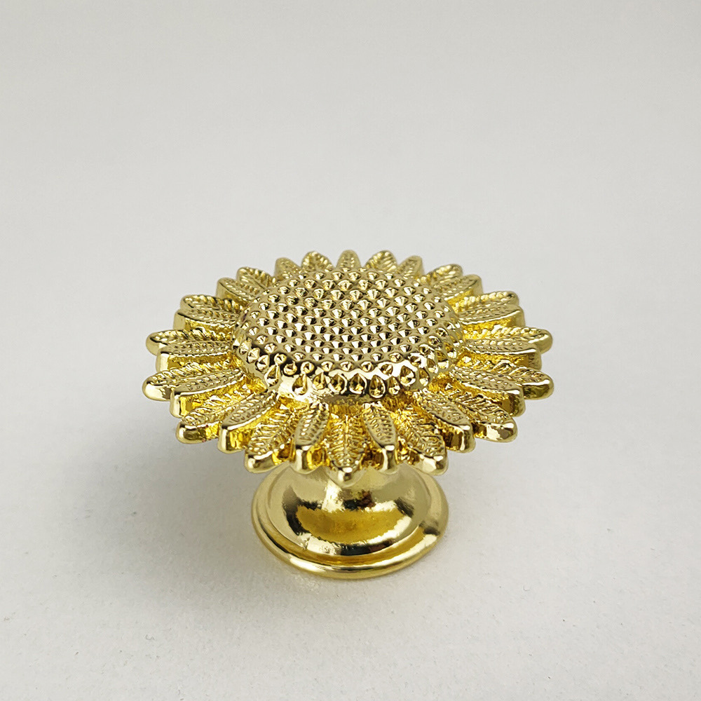 Maniglia per Mobile Vintage a  - Vintage Furniture Hardware Replacement recensione e prezzo